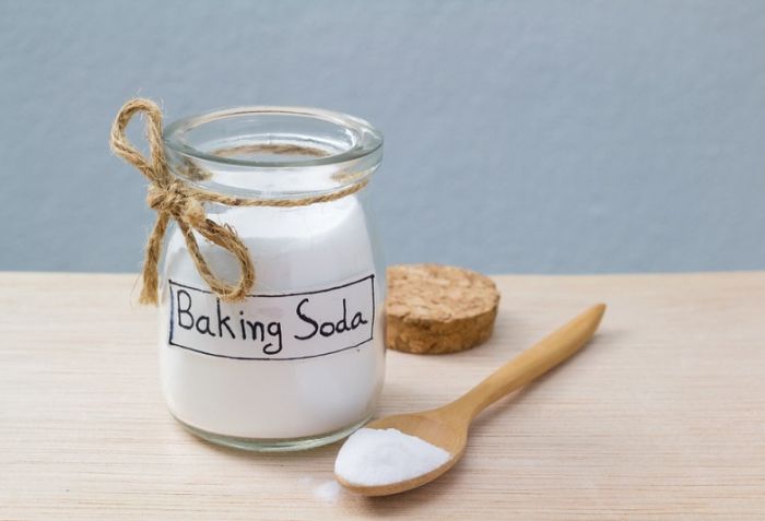 L&agrave;m trắng da bằng baking soda