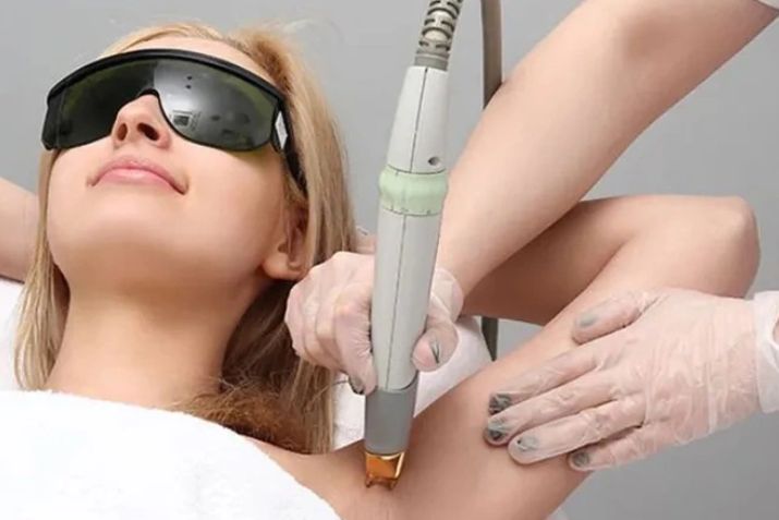 Triệt lông vĩnh viễn an toàn tại PRO SKIN - Phòng khám da liễu quận Bình Thạnh