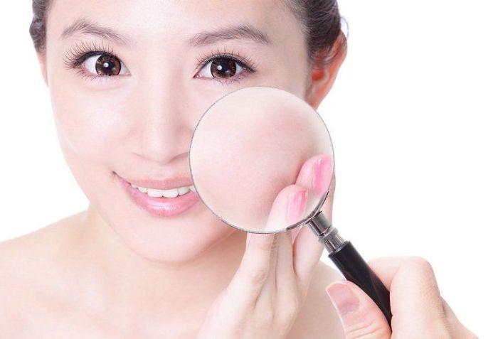 L&agrave;m sạch s&acirc;u lỗ ch&acirc;n l&ocirc;ng