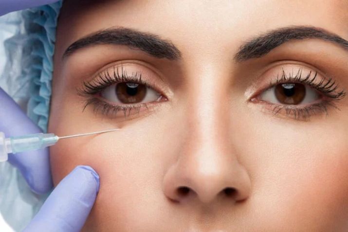Ti&ecirc;m meso trị th&acirc;m mắt tại Pro Skin